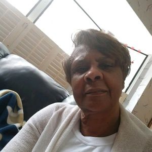 Meet your Posher, Brenda